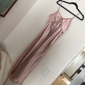 Lulu’s NWT champagne silk blend dress
